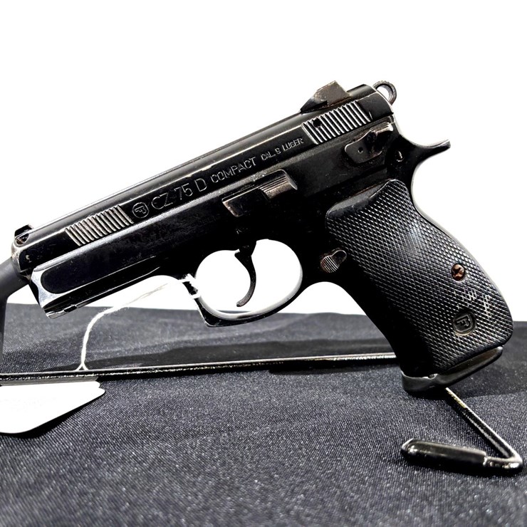 #137 • CZ 75 D COMPACT 9MM SEMI AUTOMATIC PISTOL