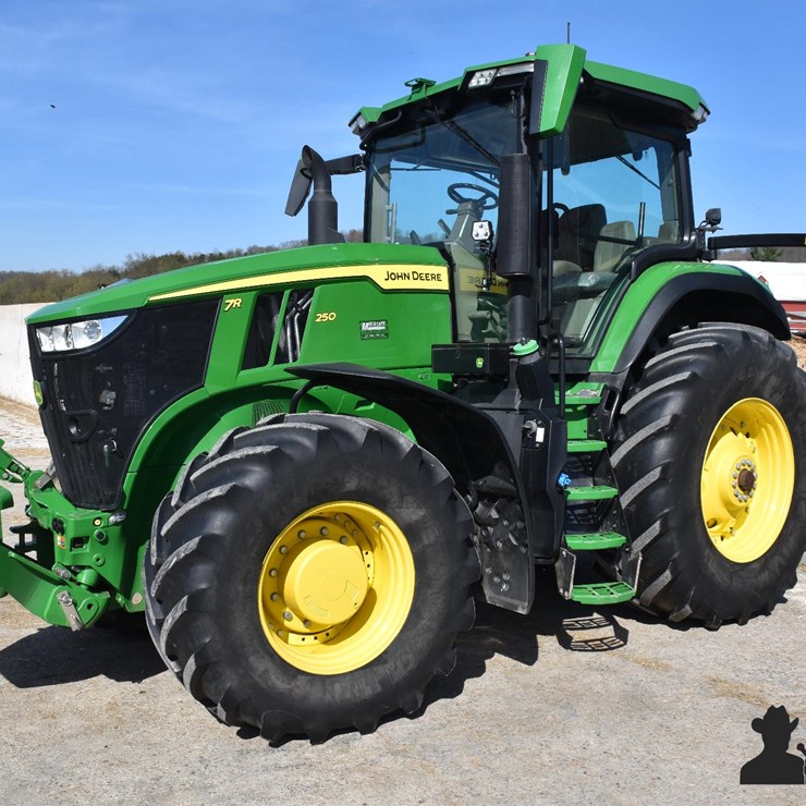2022 JOHN DEERE 7R 250
