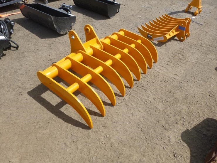 caterpillar-305-image-2