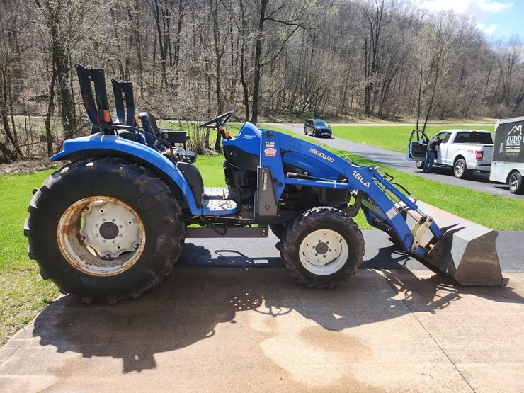 new-holland-35-image-4