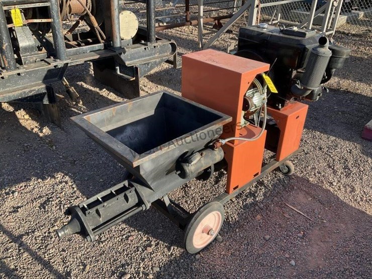 diesel-powered-concrete-pump-image-4