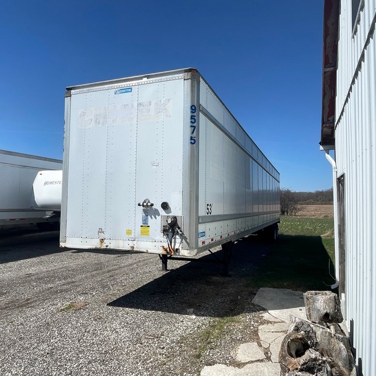 #320 • 2009 Stoughton Semi-Trailer (Has WI Title) (Denmark, WI)