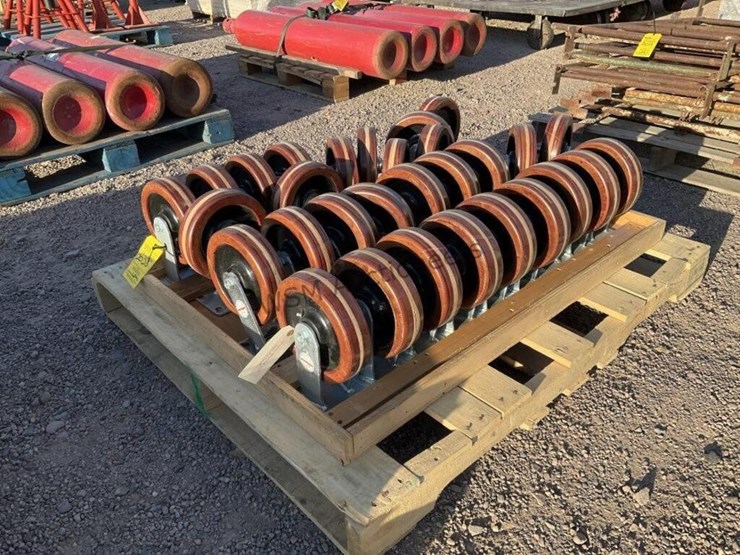 pallet-of-8in-castor-wheels-image-1