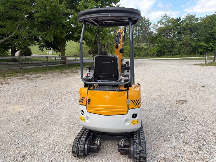 #148-•-unused-2026-sdlanch-me20-diesel-mini-excavator-image-4