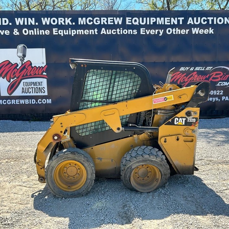 2017 CATERPILLAR 232D