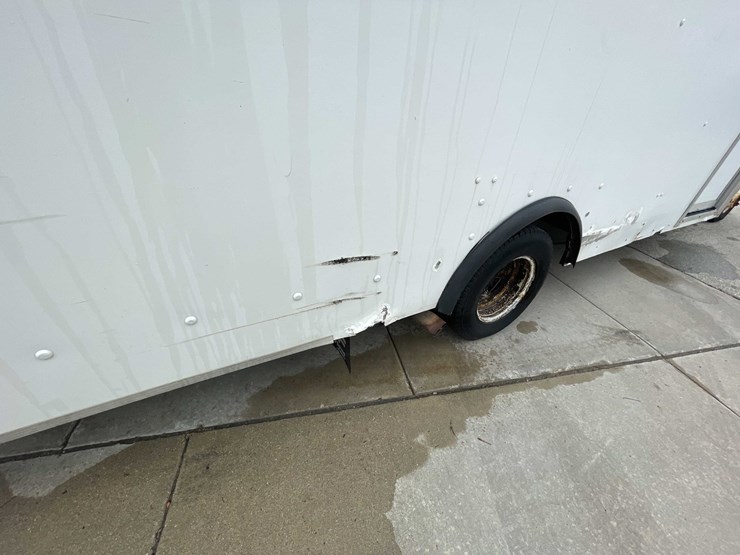 2017-ford-e450-image-38
