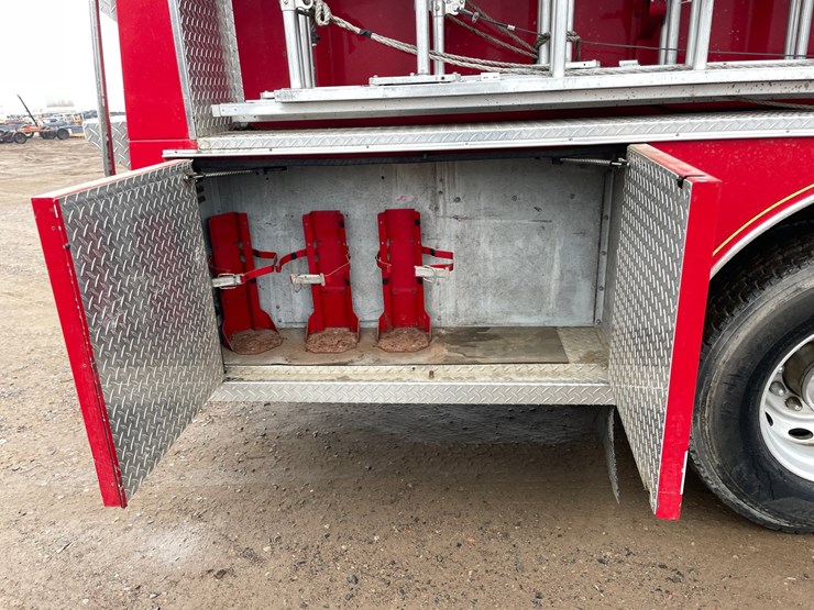 1991-peterbilt-377-image-16
