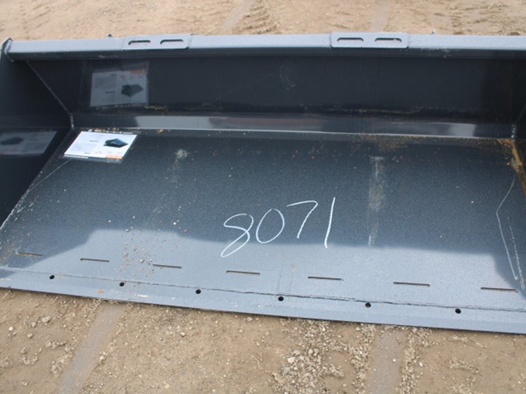 #8071-•-78"-track-duty-bucket-image-1
