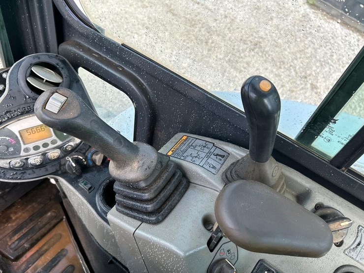 2016-bobcat-e55-image-21