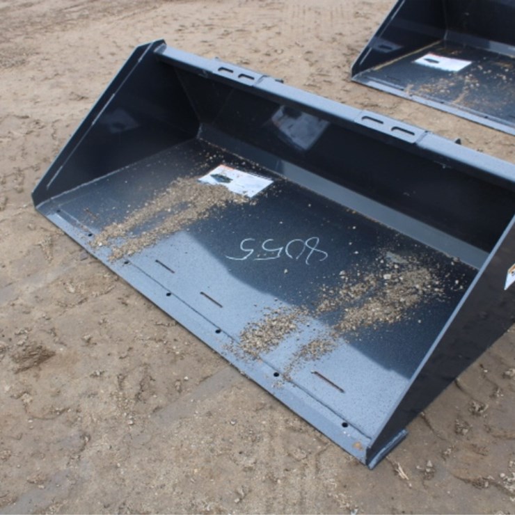 #8055 • 72" Track Duty Bucket