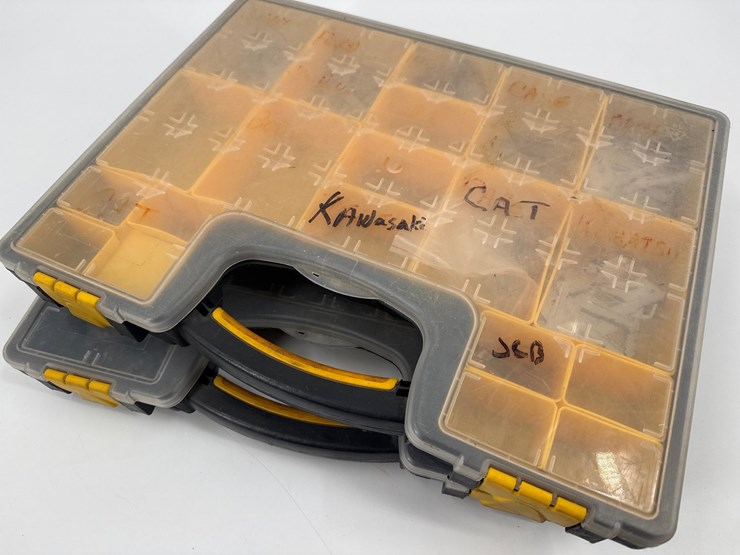 #113-•-(3)-boxes-of-equipment-keys-image-4