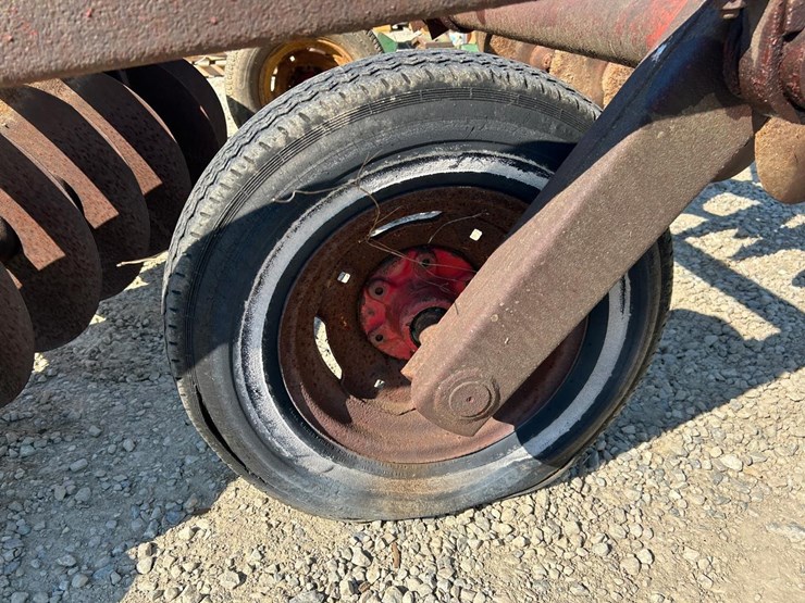 massey-ferguson-mf52-image-5