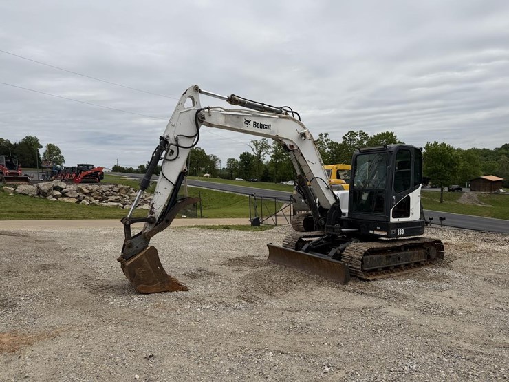 bobcat-e80-image-2