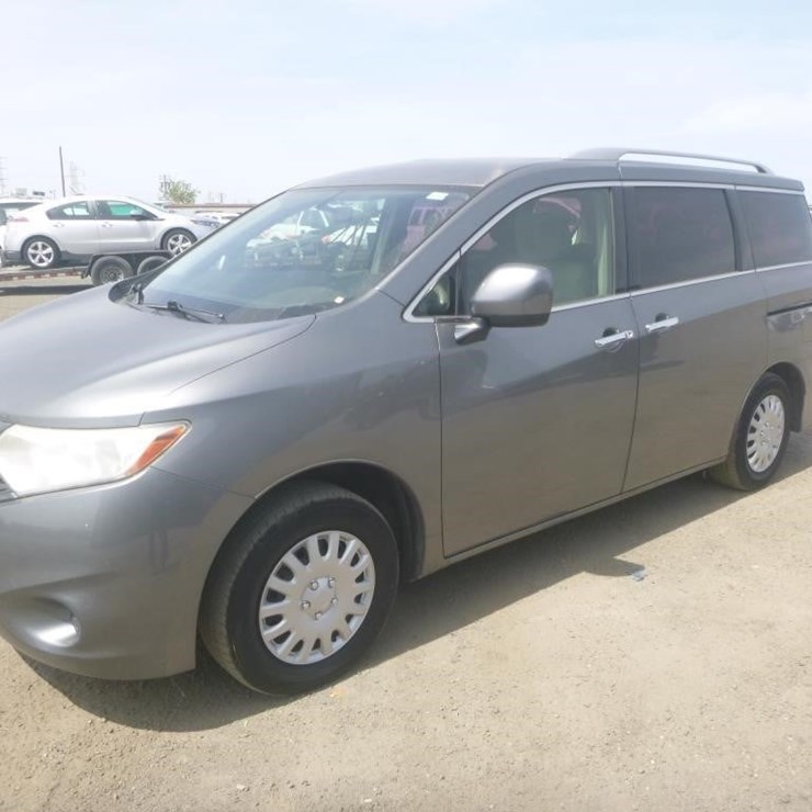 2015 NISSAN QUEST