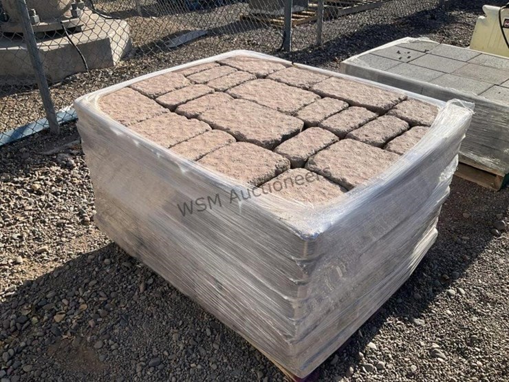 pallet-of-stone-pavers-image-3