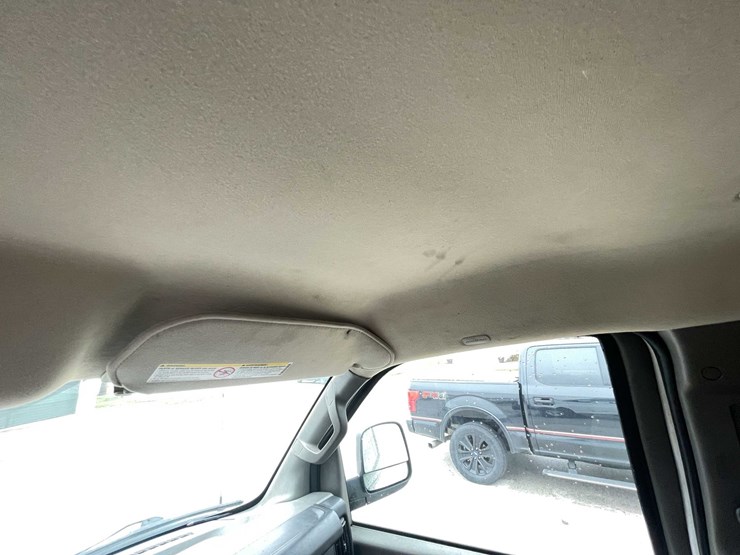 2016-chevrolet-3500-image-52