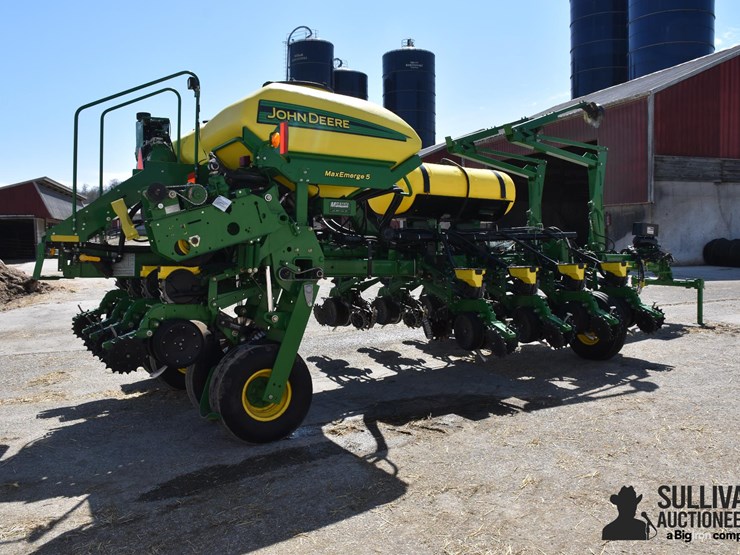 2014-john-deere-1775nt-image-5