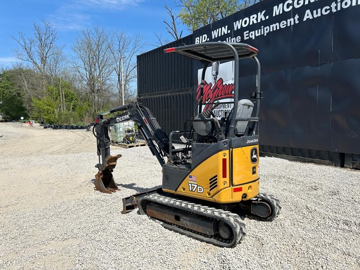 deere-17d-image-2