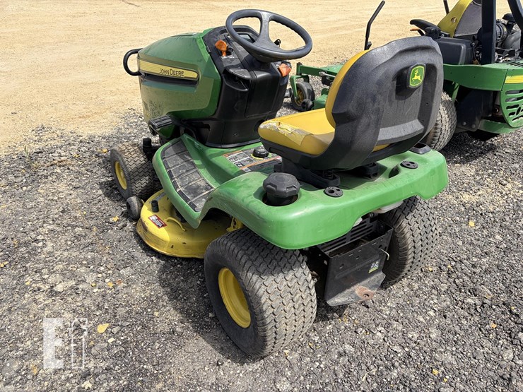 john-deere-x300-image-2