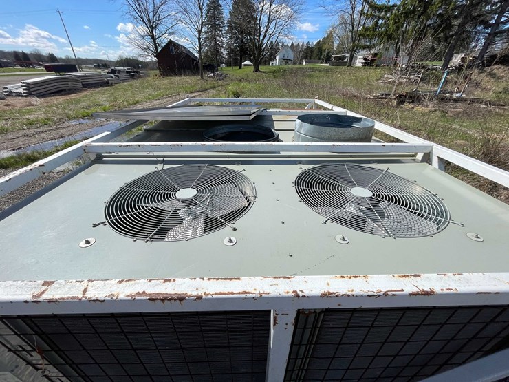 #6082-•-trane-combination-cooling-&-heating-unit-(kewaskum,-wi)-image-8