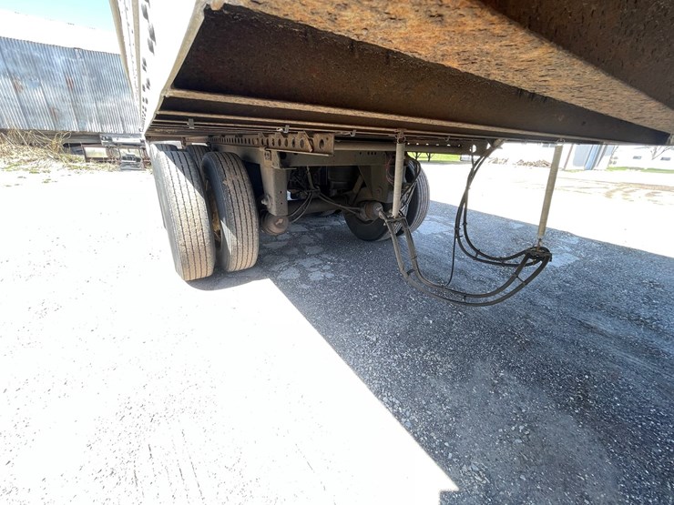 #312-•-2012-wabash-semi-trailer-(has-wi-title)-(denmark,-wi)-image-19