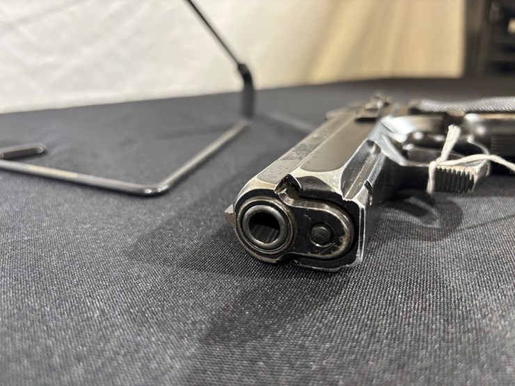#137-•-cz-75-d-compact-9mm-semi-automatic-pistol-image-12