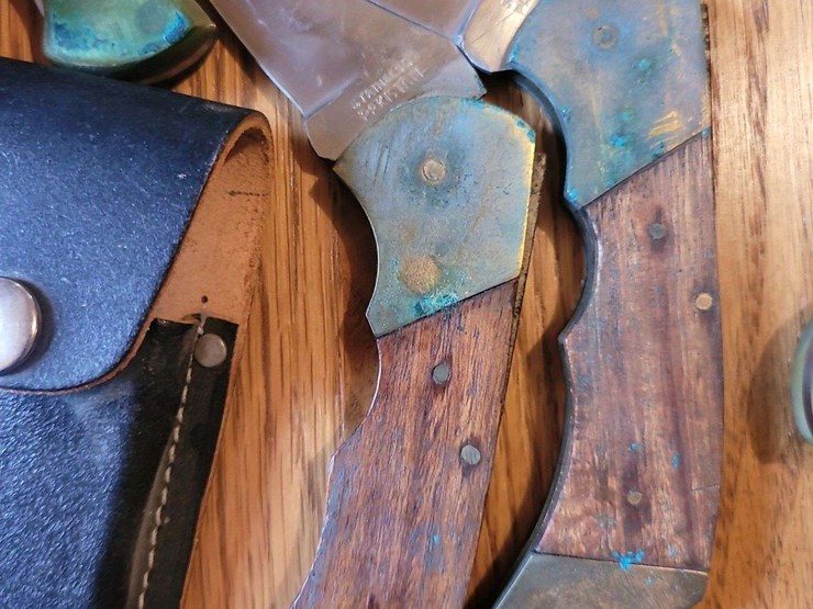 collection-of-assorted-folding-and-fixed-blade-knives-with-sheaths-image-3