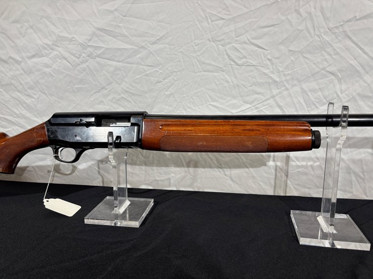 #136-•-franchi-48-al-12-gauge-semi-automatic-shotgun-image-4