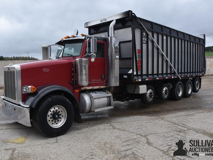 2011-peterbilt-367-image-9