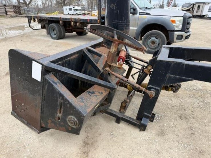 2007-kioti-dk65s-image-83