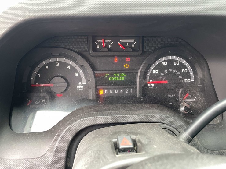 2016-ford-e450-image-67