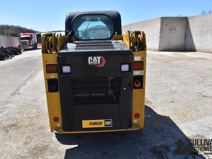 2025-caterpillar-226d3-image-6