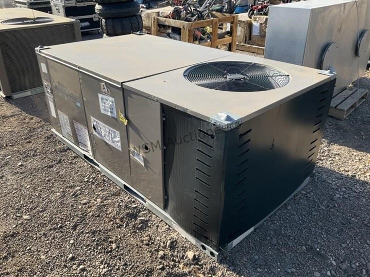 natural-gas-hvac-unit-image-2