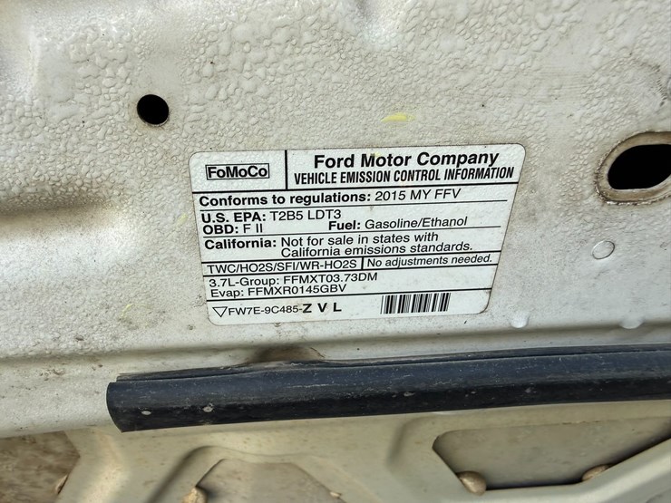 2015-ford-explorer-image-19