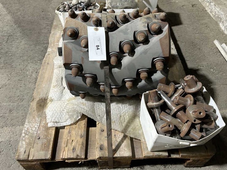#84-•-cylinder-roller-drill-bit-image-2