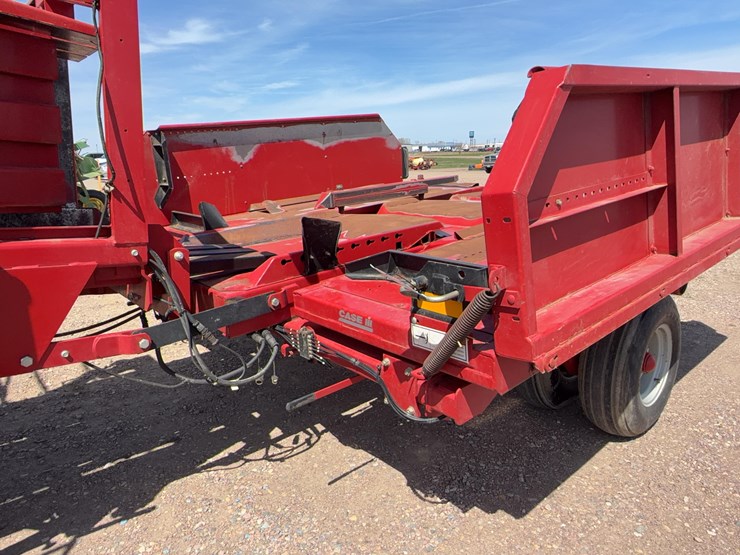 case-ih-8576-image-8