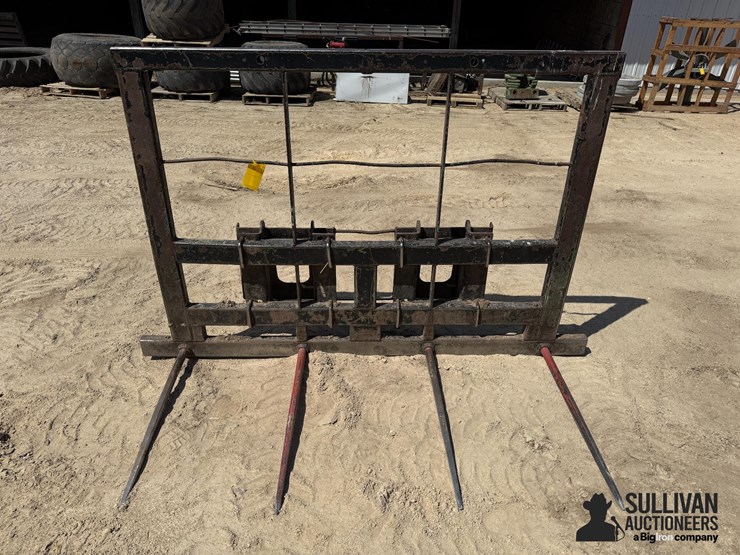 mds-4-prong-bale-spear-image-2