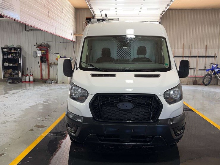 2021-ford-transit-image-8