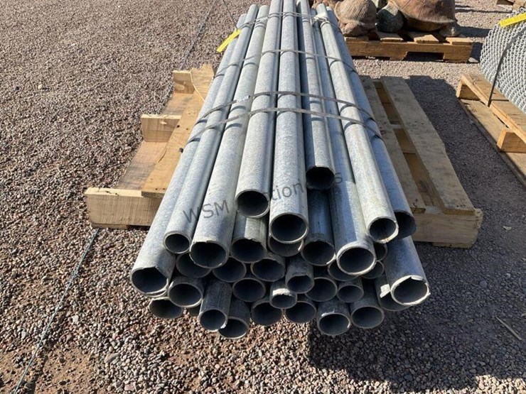 pallet-of-asst-galvanized-posts-image-3
