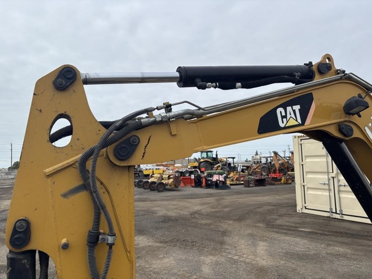 2015-caterpillar-305e2-cr-image-20
