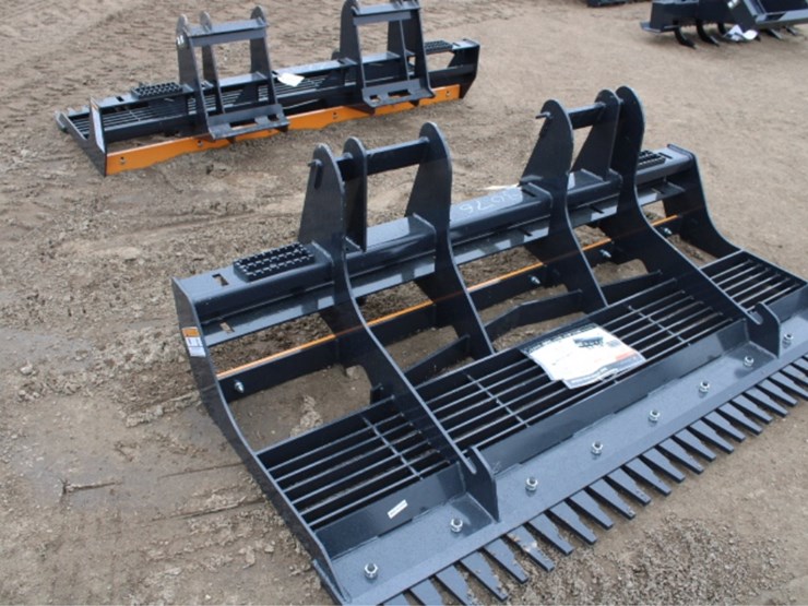 #8076-•-skid-steer-land-leveler-image-4