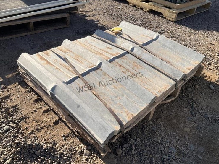 pallet-of-tin-roof-panel-cut-offs,-longest-appx-image-2