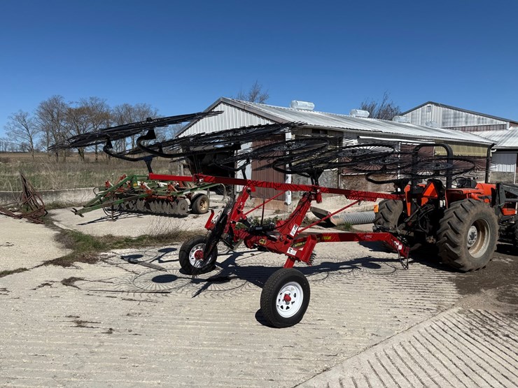 #6157-•-h&s-2112-action-rake-(sturgeon-bay,-wi)-image-3