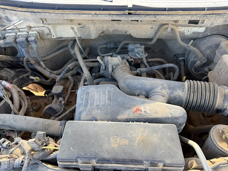 2010-ford-f150-image-42