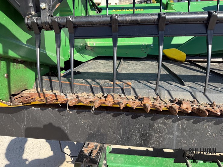 2014-john-deere-630fd-image-12