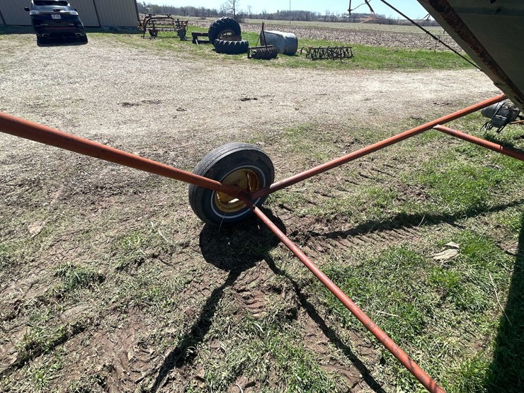 #6090-•-little-giant-bale-elevator-(omro,-wi)-image-10