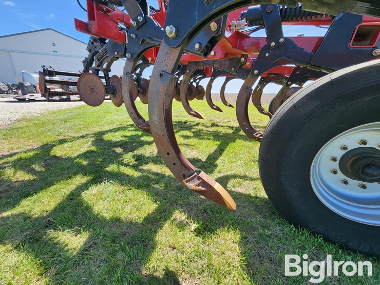 2016-case-ih-2016-image-15