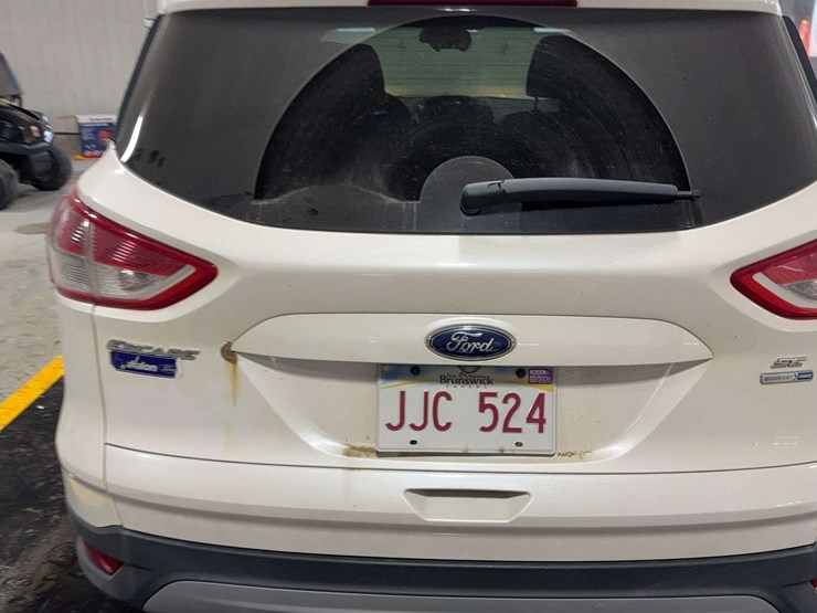 2014-ford-escape-se-image-26