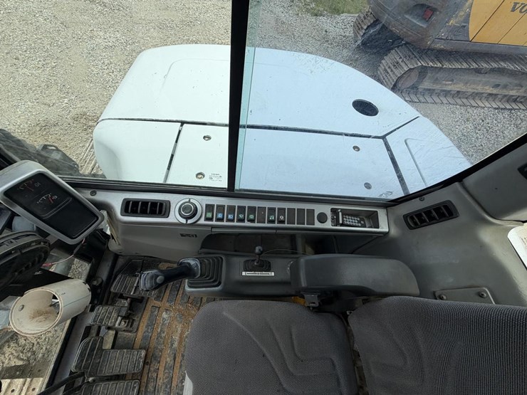 bobcat-e80-image-9