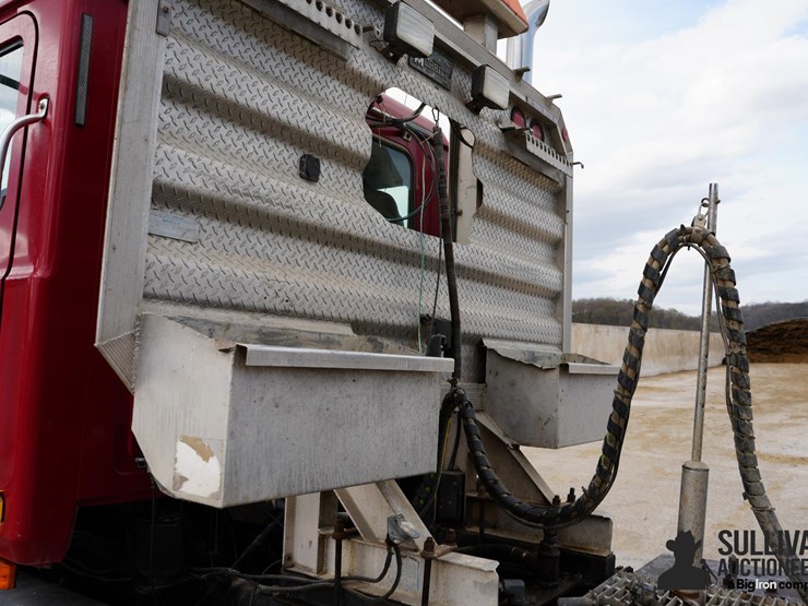2007-mack-chn613-image-18